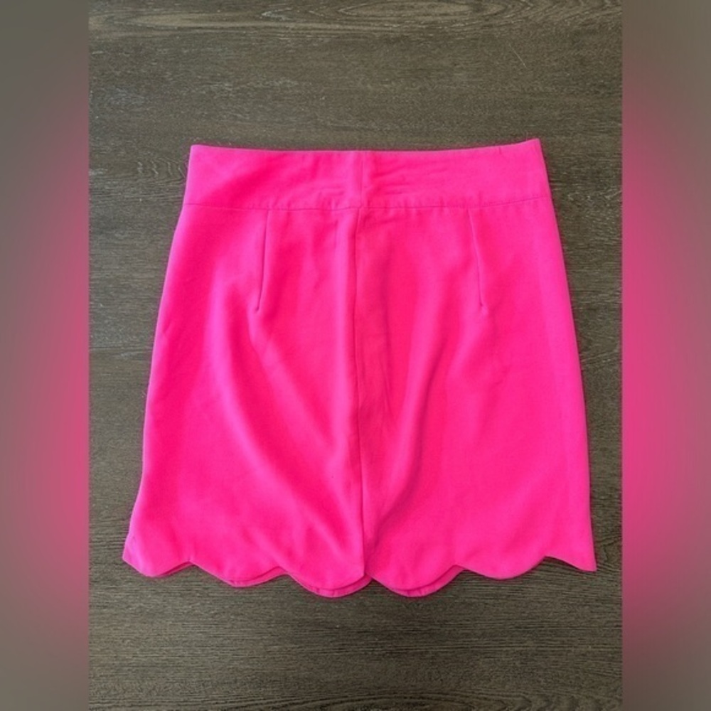 HYFVE HOT PINK SCALLOPED MINI SKIRT - Size Medium SKU:2